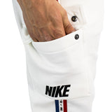 Nike Repeat Cargo Fleece Jogging Hose DM4680-100-