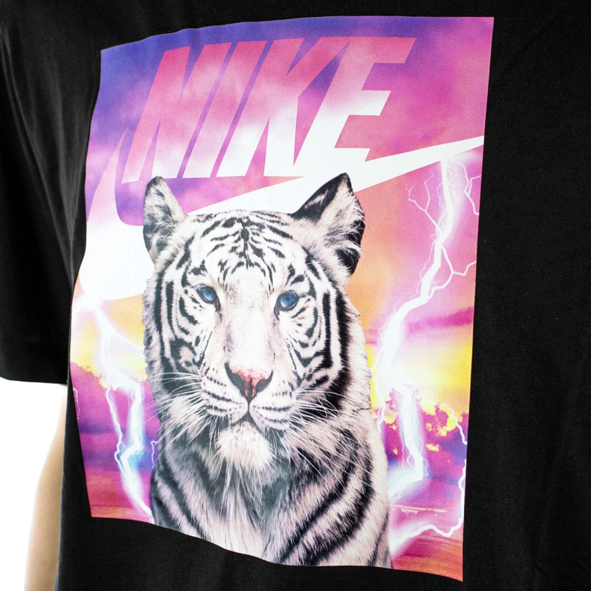 Nike High Summer Photo T-Shirt DJ1405-010-