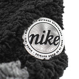 Nike Sherpa Winter Jacke 86J734-023-