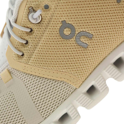 On Wmns Cloud 5 Fuse 68.98805-