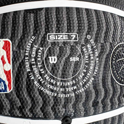 Wilson NBA Player Icon Outdoor Basketball Kevin Durant-Brooklyn Nets Größe 7 WZ4006001XB7-