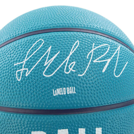 Wilson NBA Lamelo Charlotte Hornets Player Icon Mini Basketball Größe 3 WZ4012901XB3-