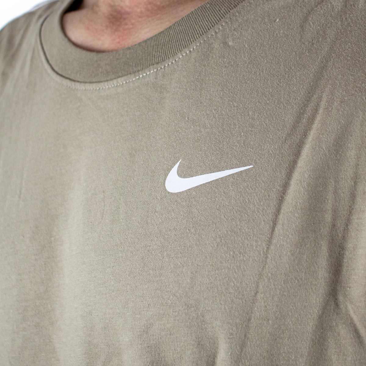 Nike Repeat T-Shirt CZ7829-247-