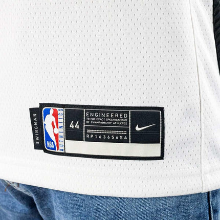 Nike Brooklyn Nets NBA #11 Kyrie Irving Association Edition Swingman Jersey Trikot CW3584-105-