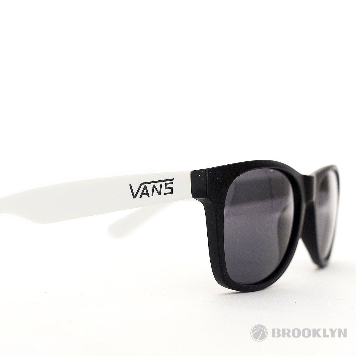 Vans Sonnenbrille 4 Fashion Spicoli – VN000LC0Y28 Brooklyn Shade - x schwarz-weiss Footwear