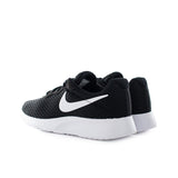 Nike Wmns Tanjun 812655-011-